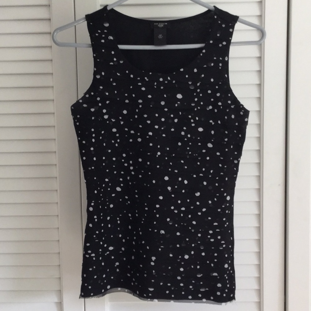 💋Gorgeous patterned sleeveless top☀️